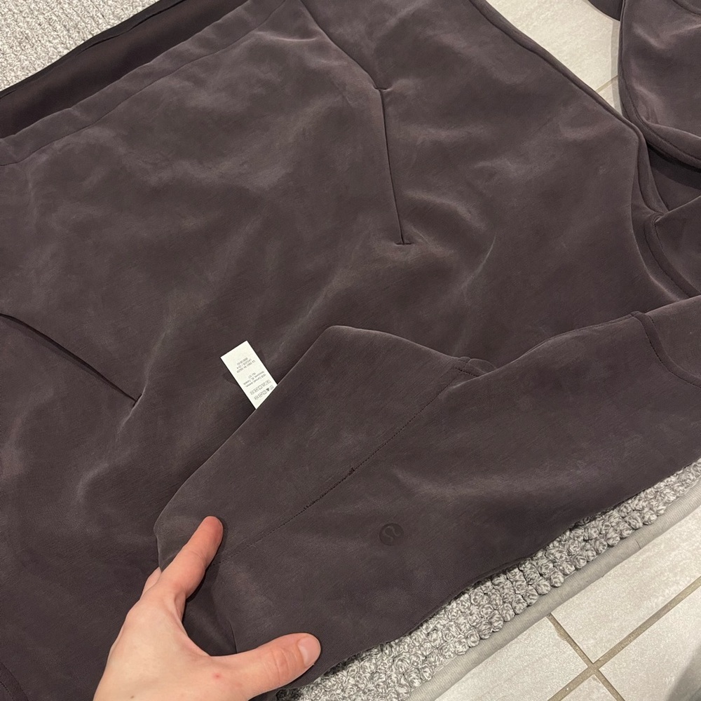 Lululemon Softstreme Half Zip Long Pullover Sequoia Brown Size medium - Picture 11 of 11